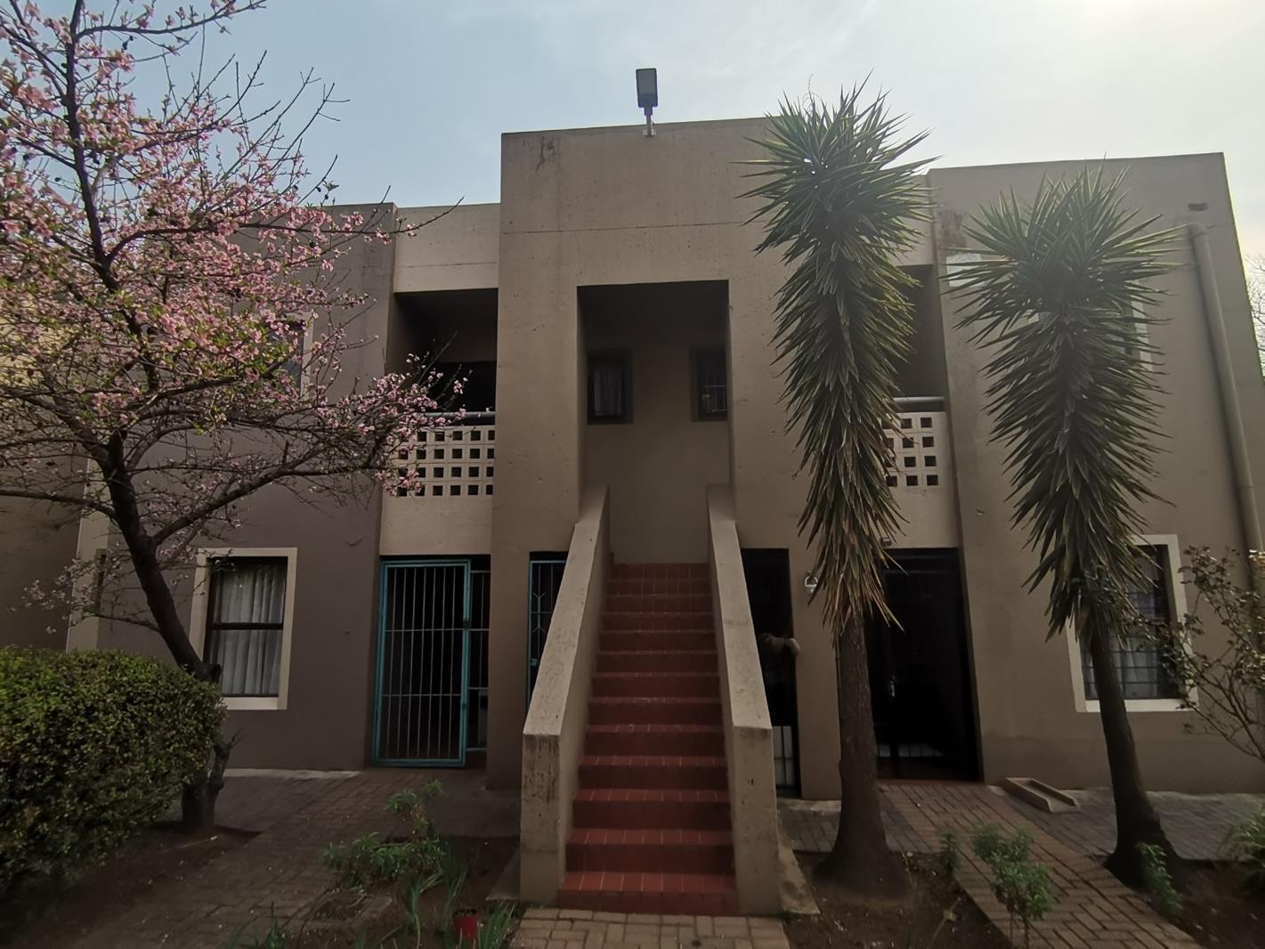 2 Bedroom Apartment in Newmarket Park