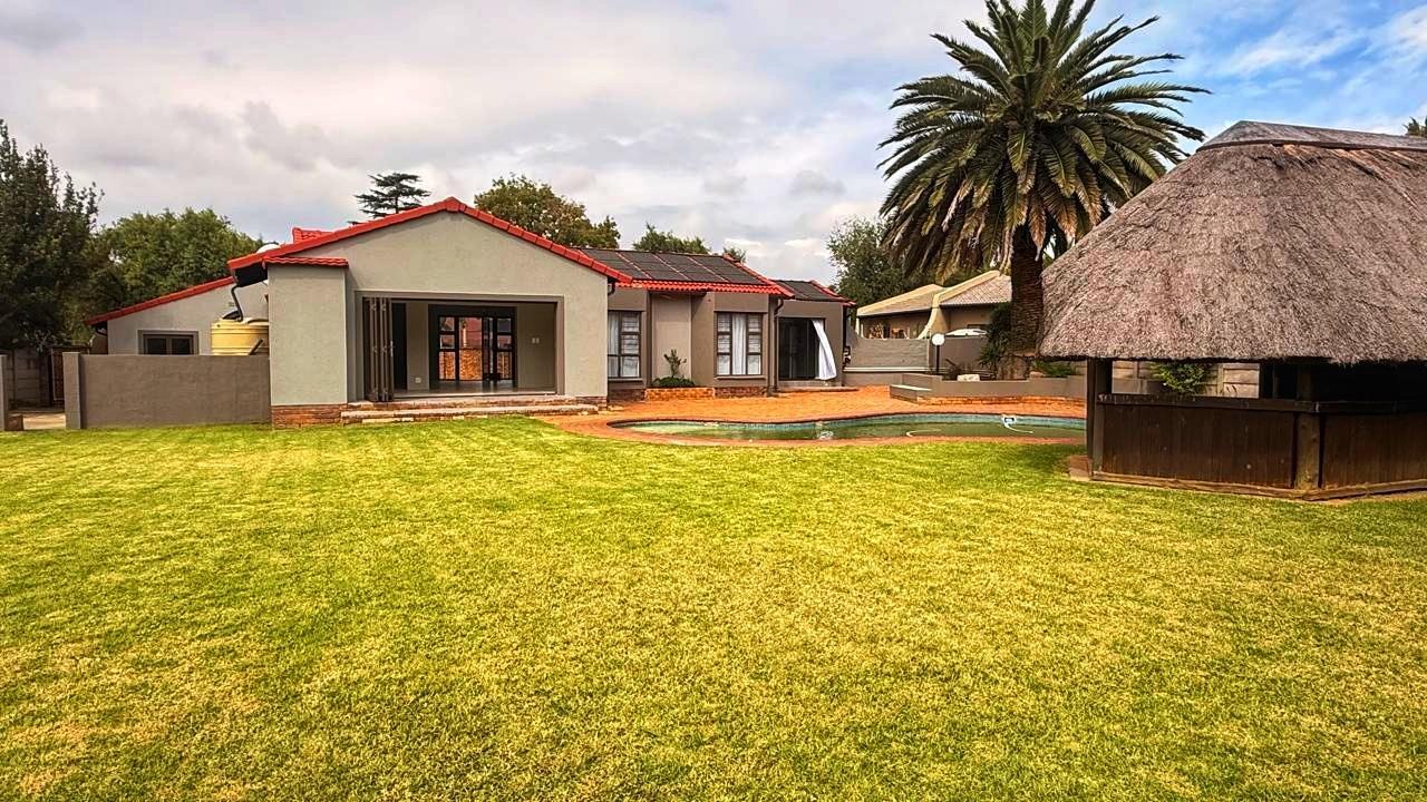 3 Bedroom House in Brackenhurst