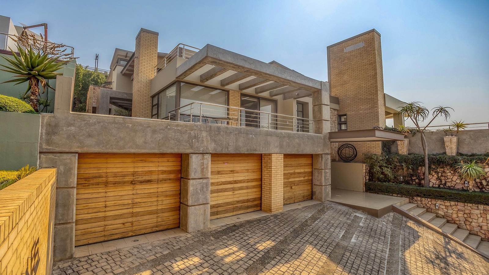 4 Bedroom House in Featherbrooke Estate