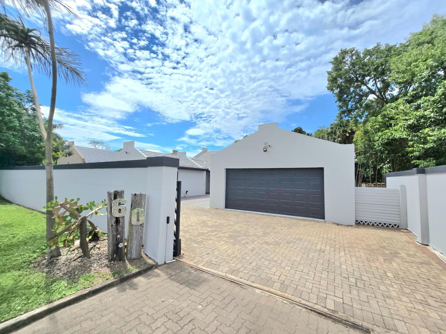 4 Bedroom House in Veld En Vlei