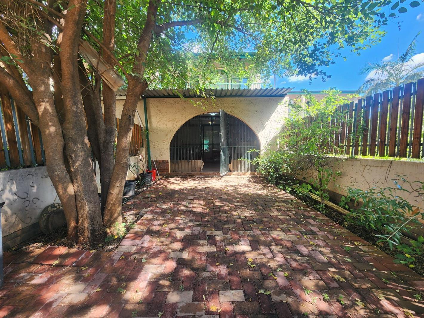3 Bedroom Townhouse in Sinoville