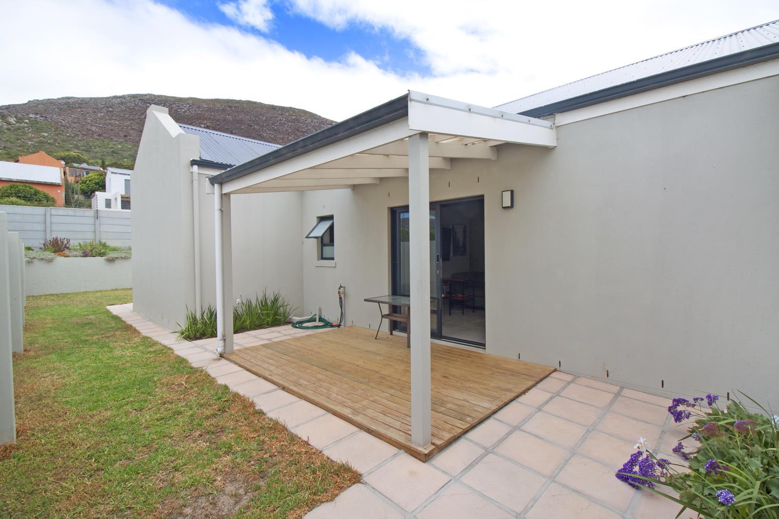 2 Bedroom Duplex in Capri