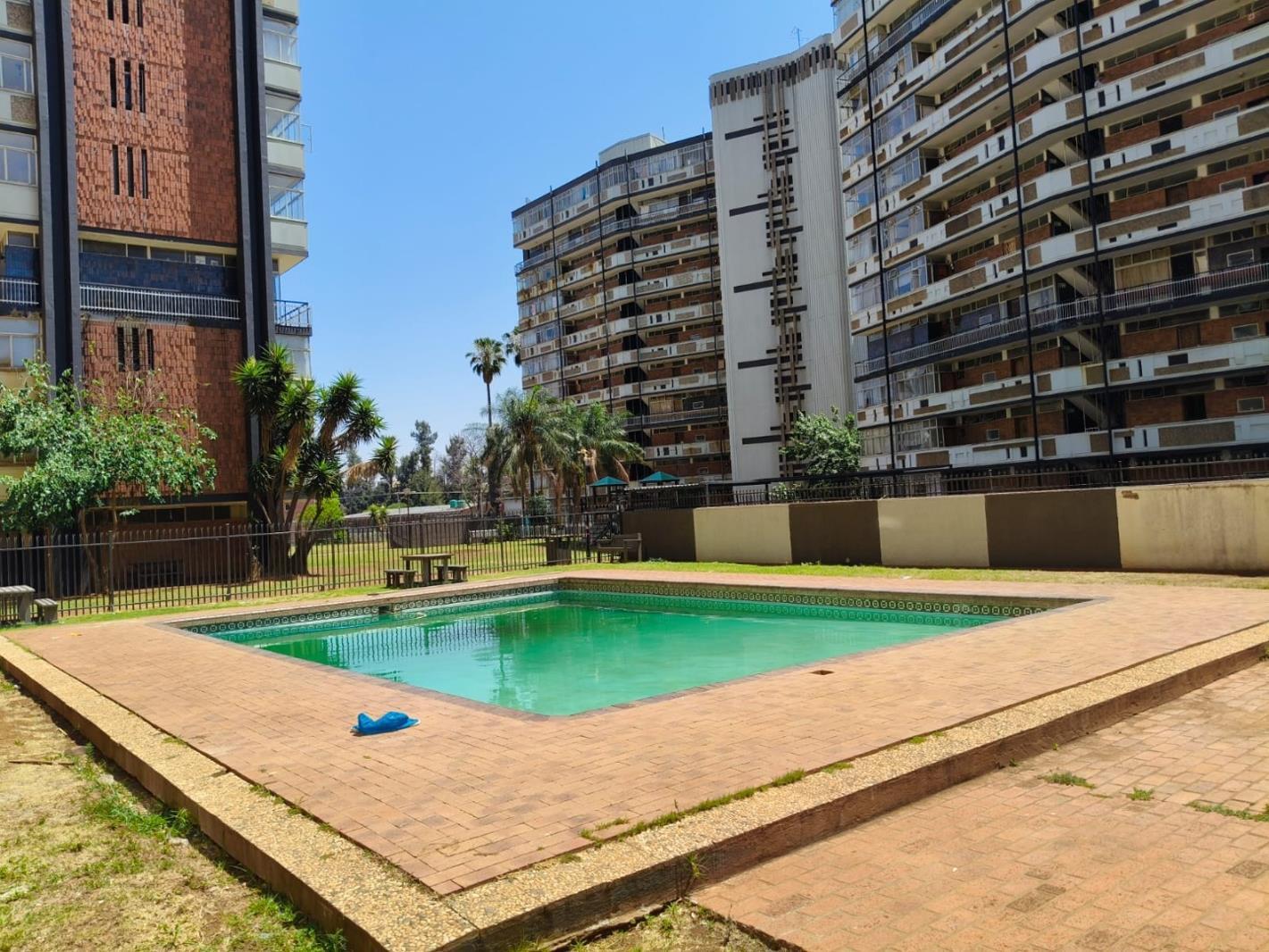 1 Bedroom Apartment in Sunnyside