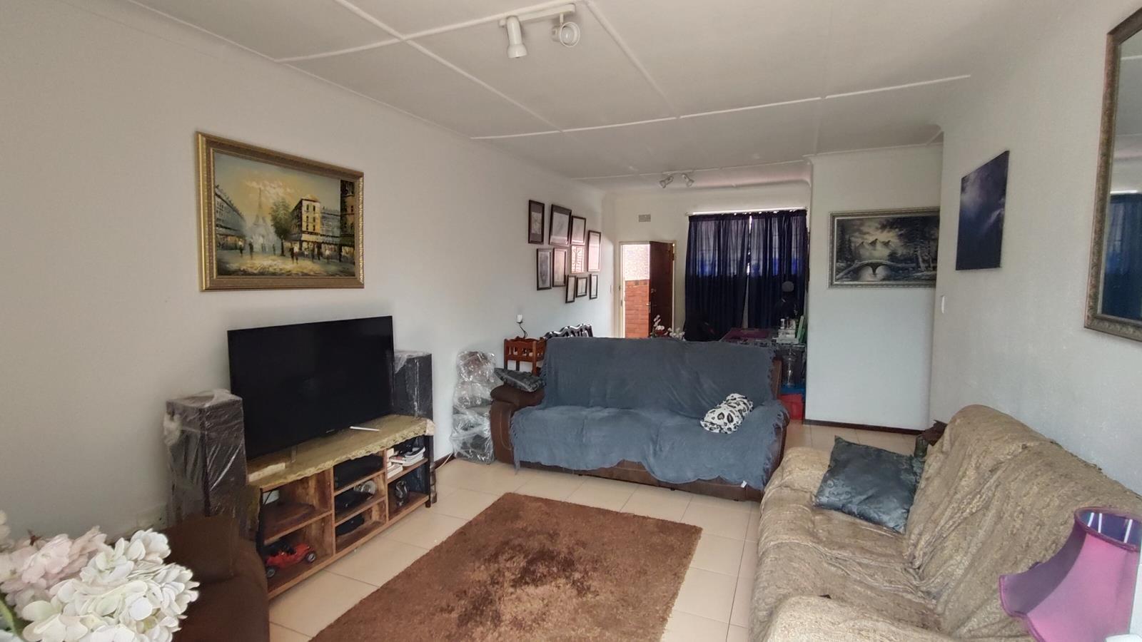 1 Bedroom Flat in Essexwold