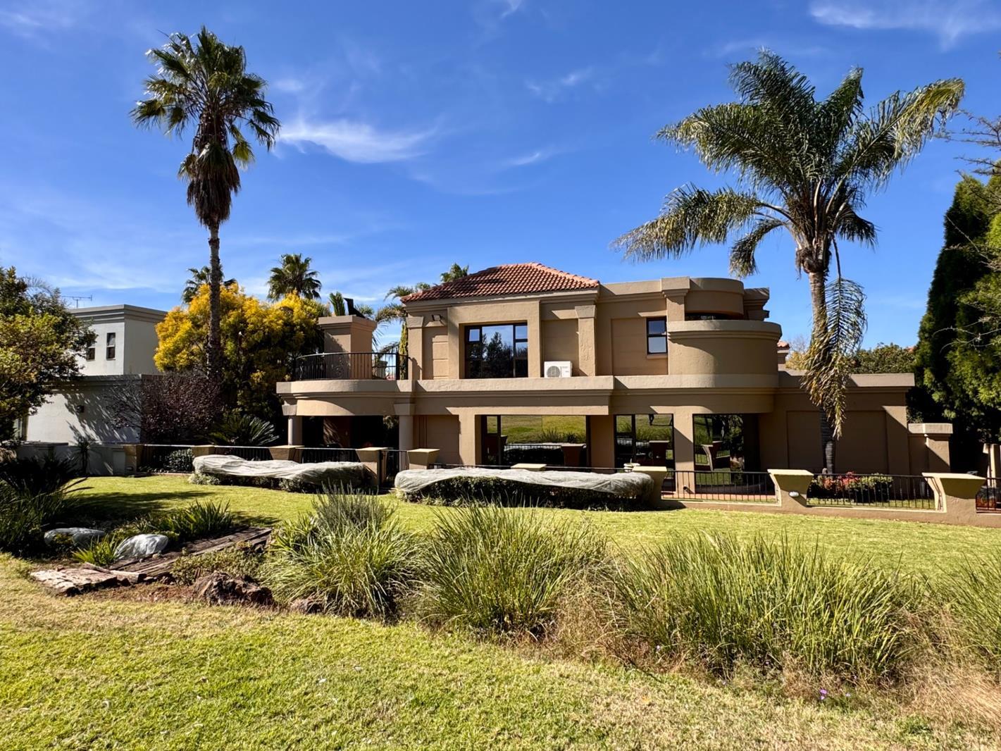 4 Bedroom House in Centurion Golf Estate