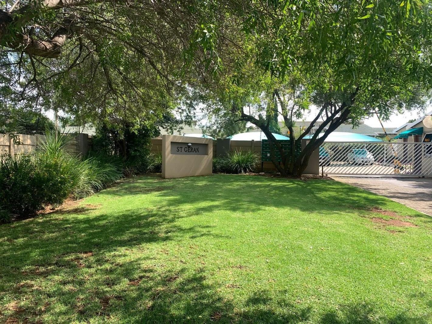 2 Bedroom Townhouse in Meyersdal