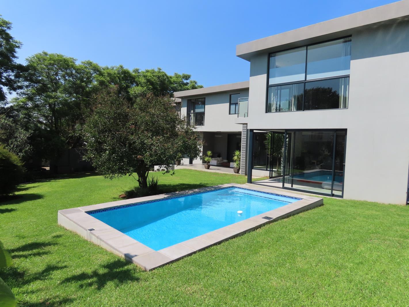 4 Bedroom House in Bryanston