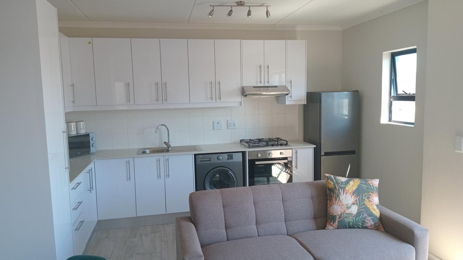2 Bedroom Apartment in Table View
