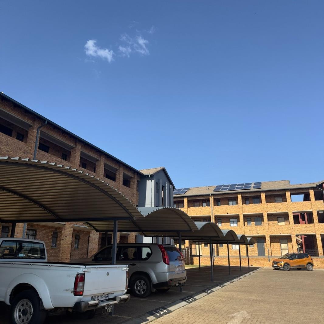 2 Bedroom Simplex in Alberton