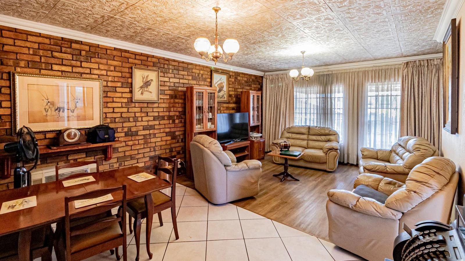2 Bedroom House in Illiondale