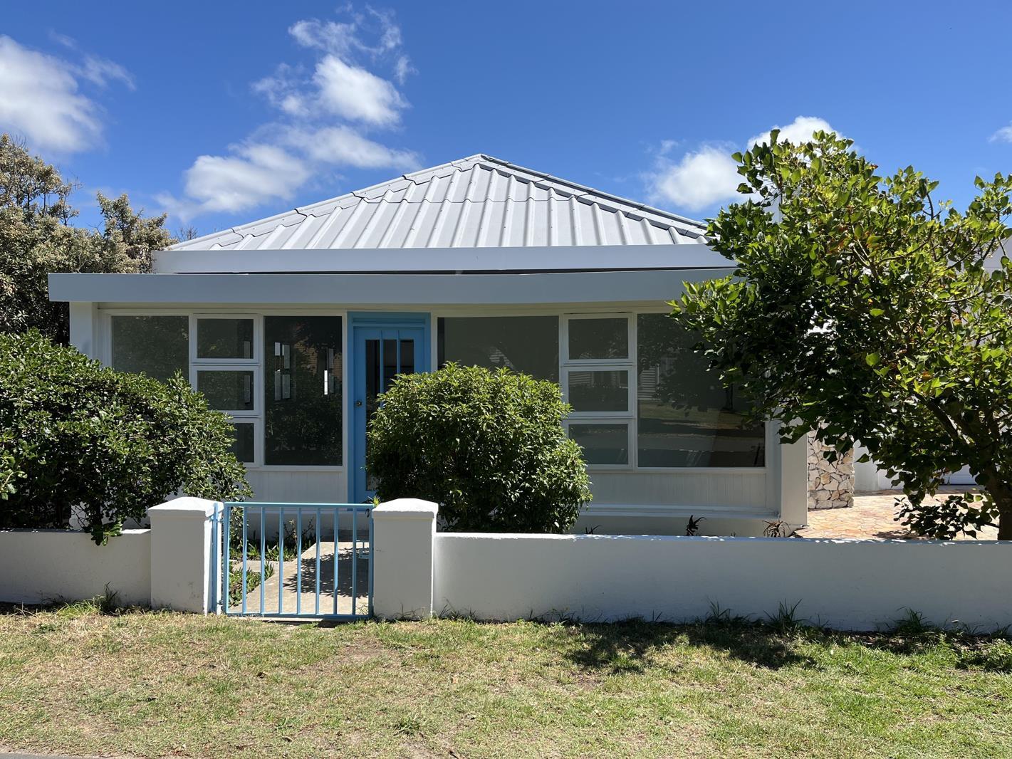 4 Bedroom House in Kleinmond