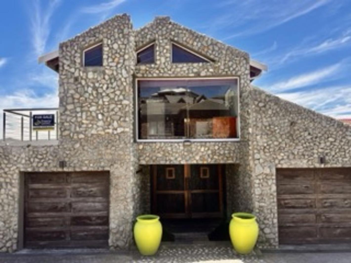 3 Bedroom House in Reebok