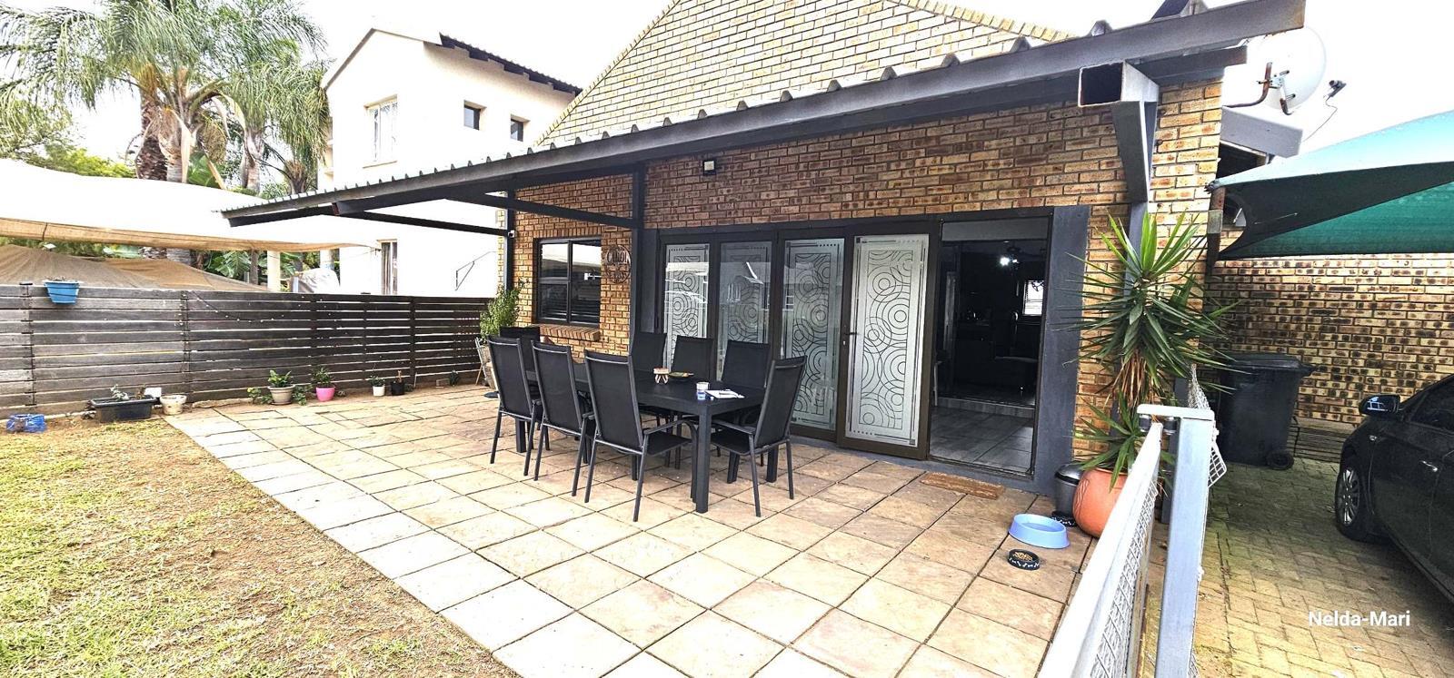 4 Bedroom House in Vaal Marina