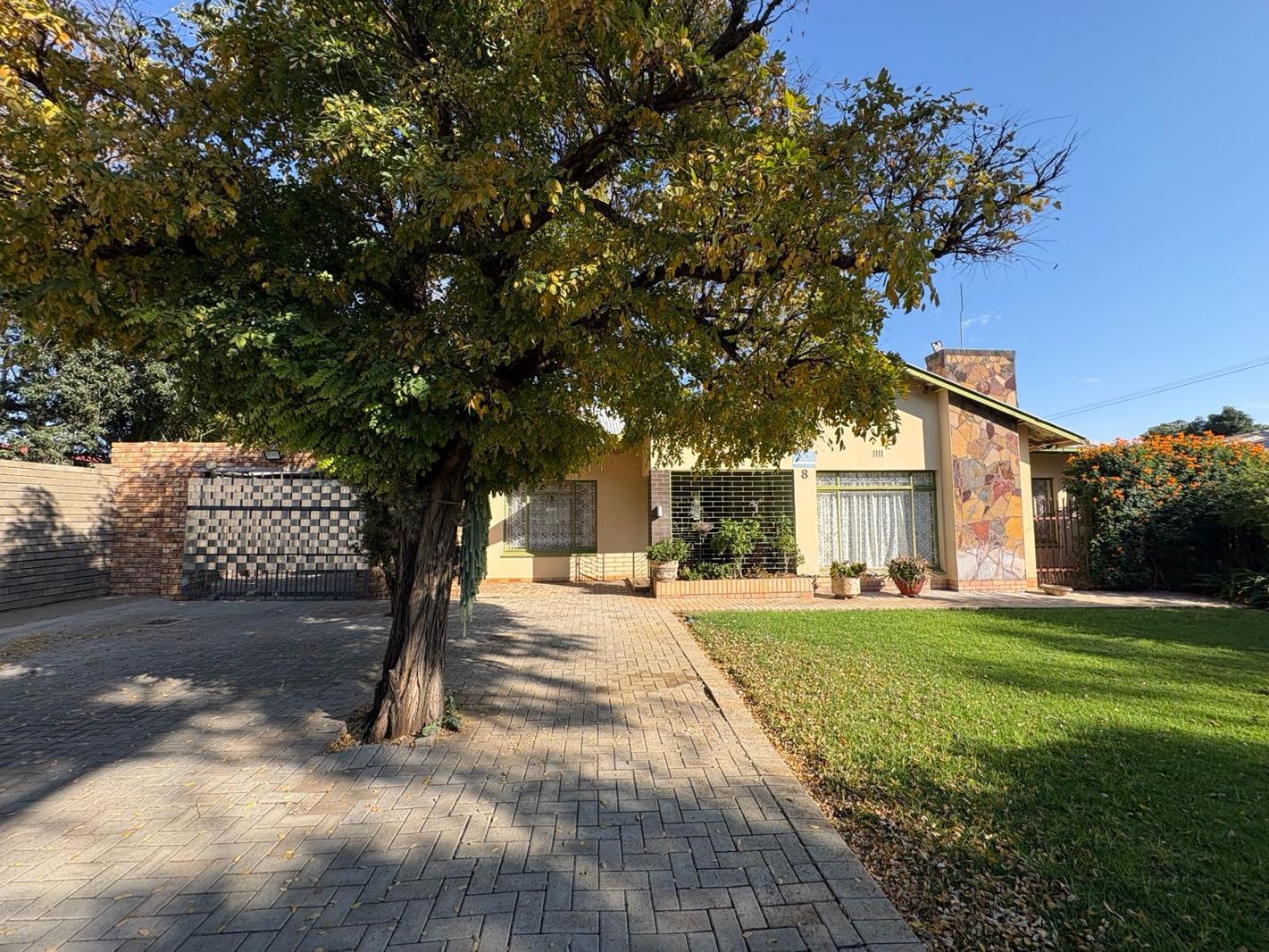 3 Bedroom House in Verwoerdpark