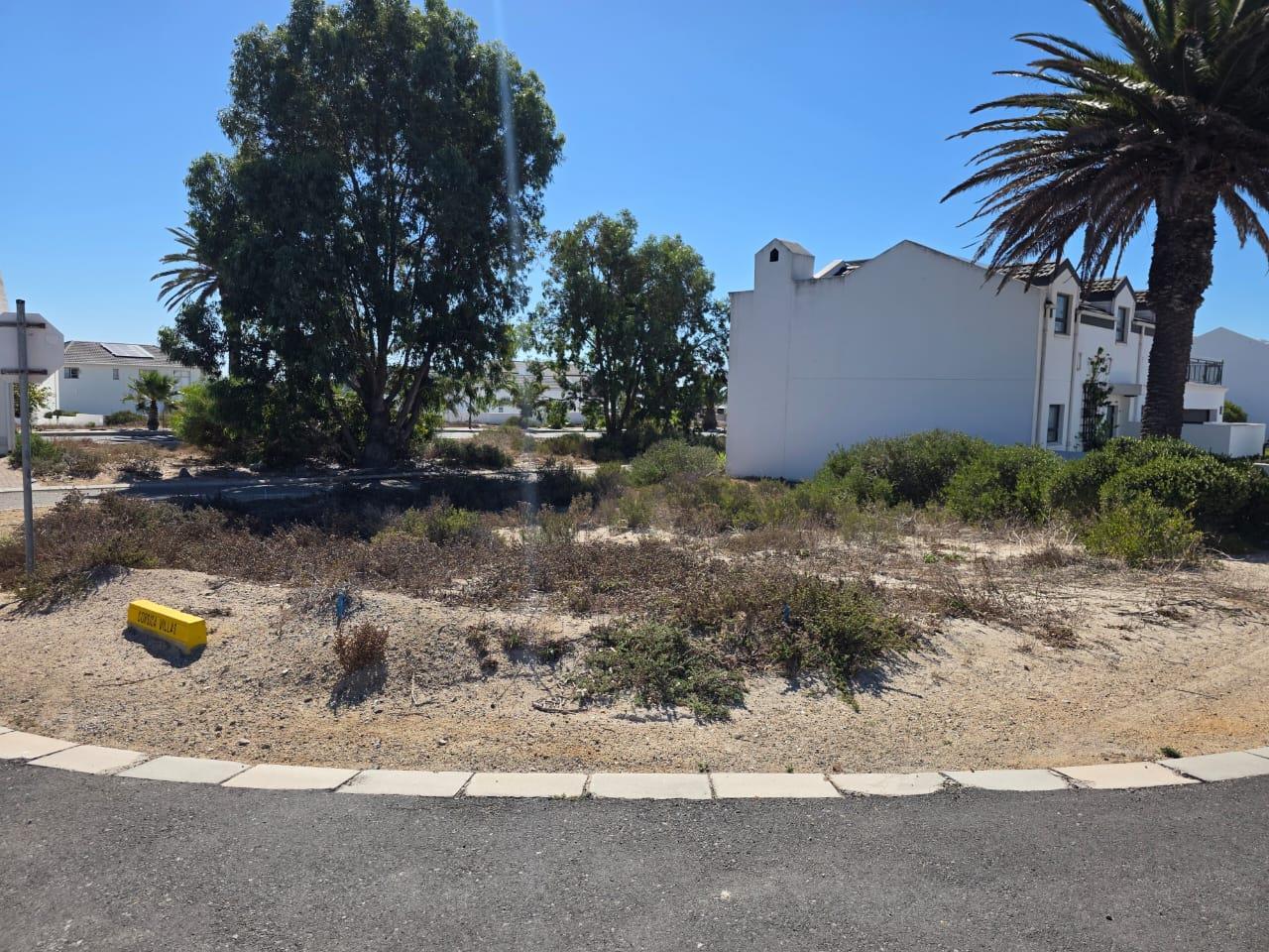 243 m² Land available in Shelley Point