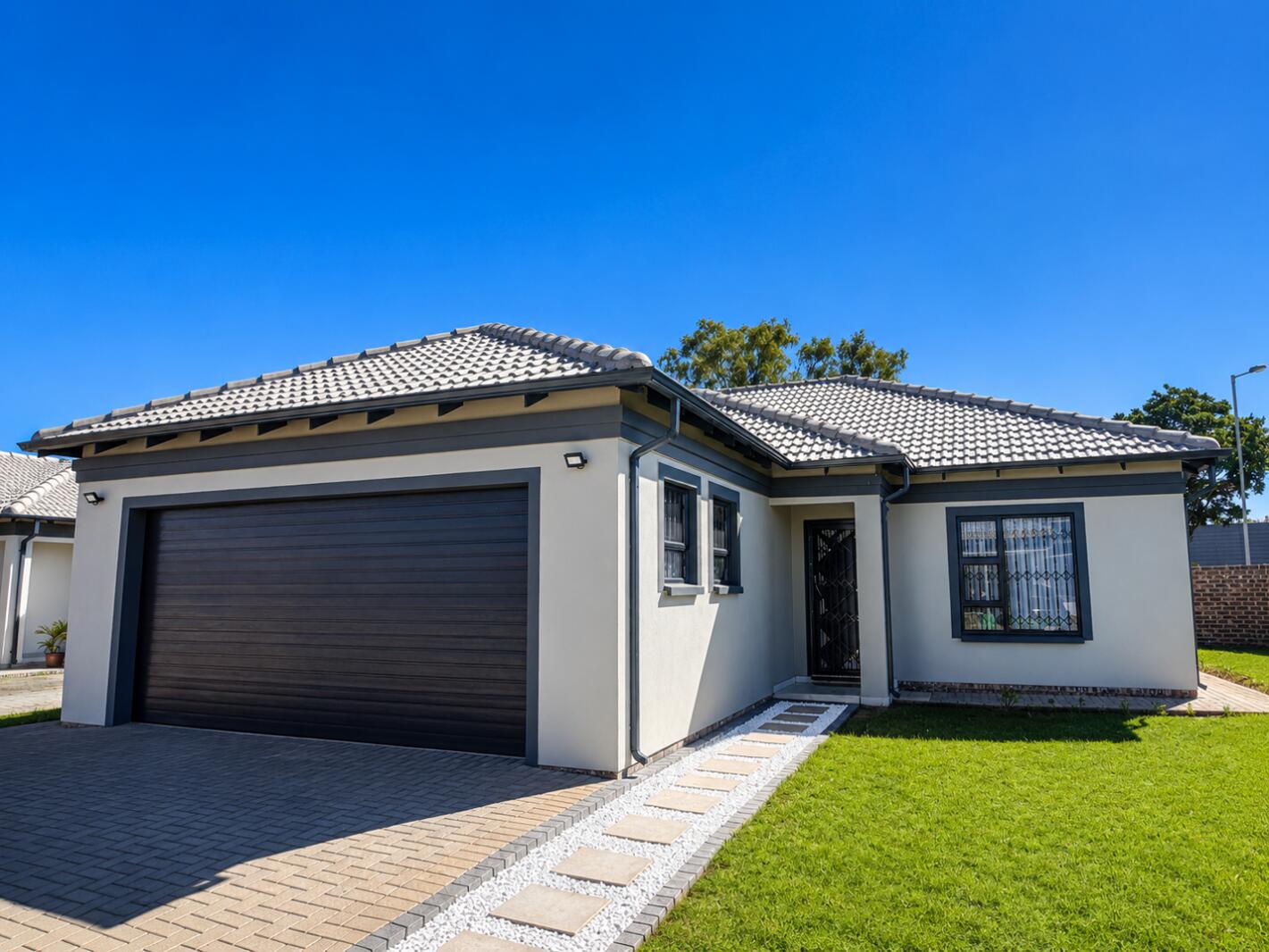 3 Bedroom House in Heatherdale AH