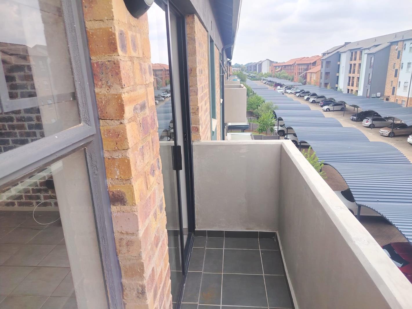 2 Bedroom Apartment in Dorandia