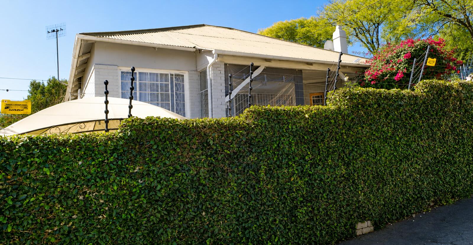 3 Bedroom House in Kensington