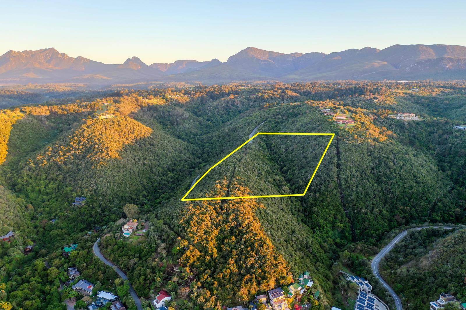 4 ha Land available in Wilderness