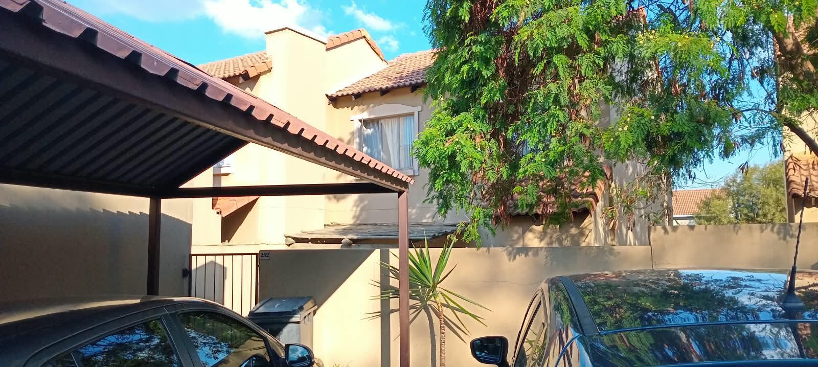 2 Bedroom Townhouse in Noordhang