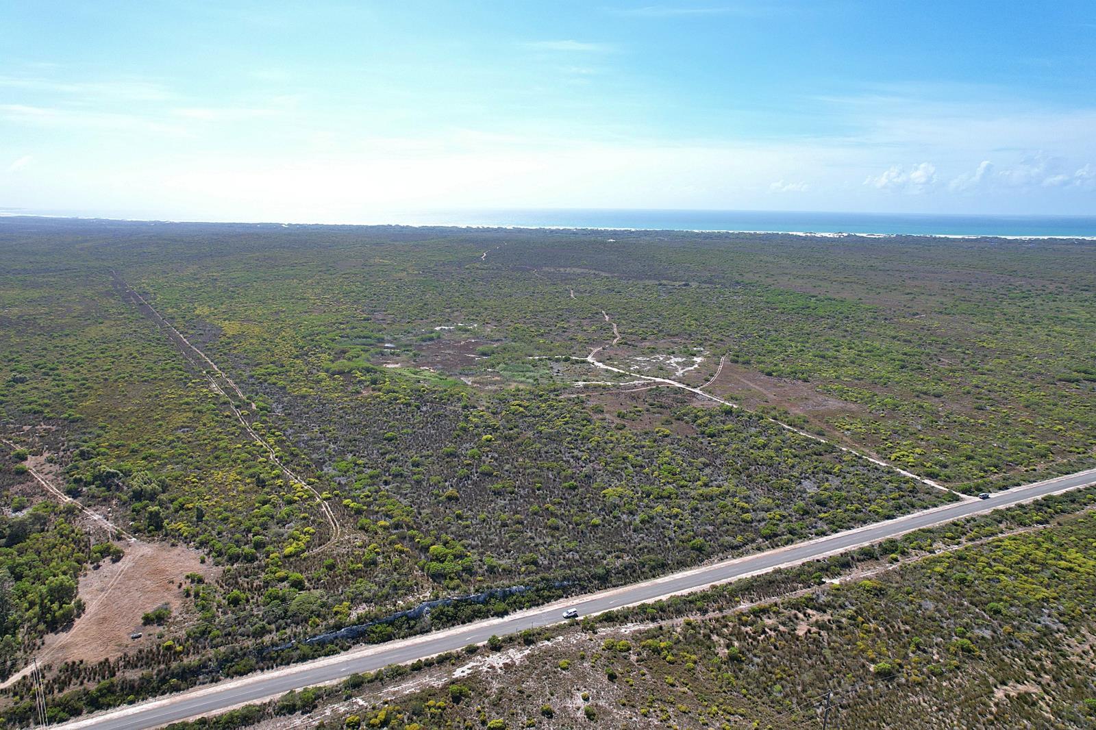 15.1 ha Land available in Struisbaai