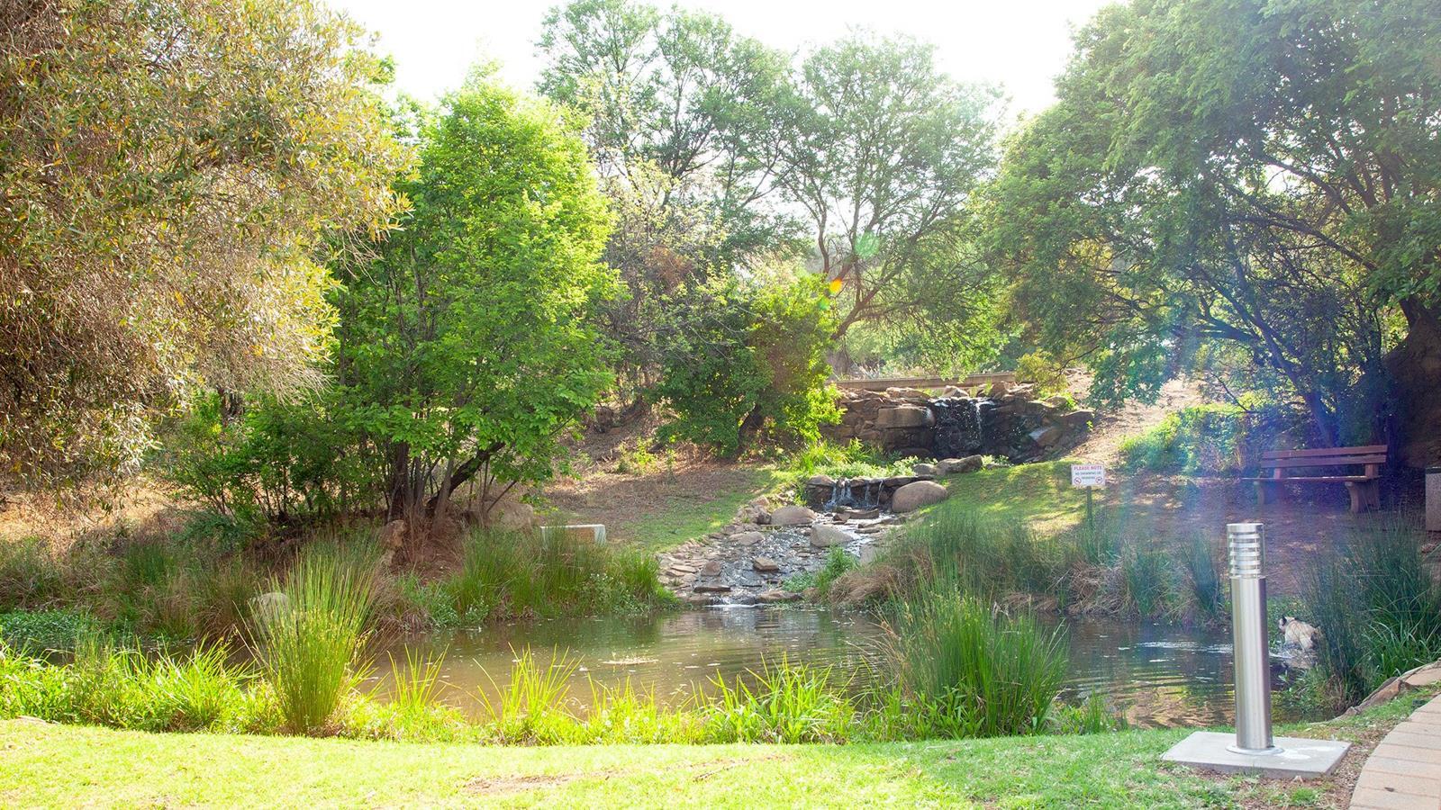663 m² Land available in Helderfontein Estate