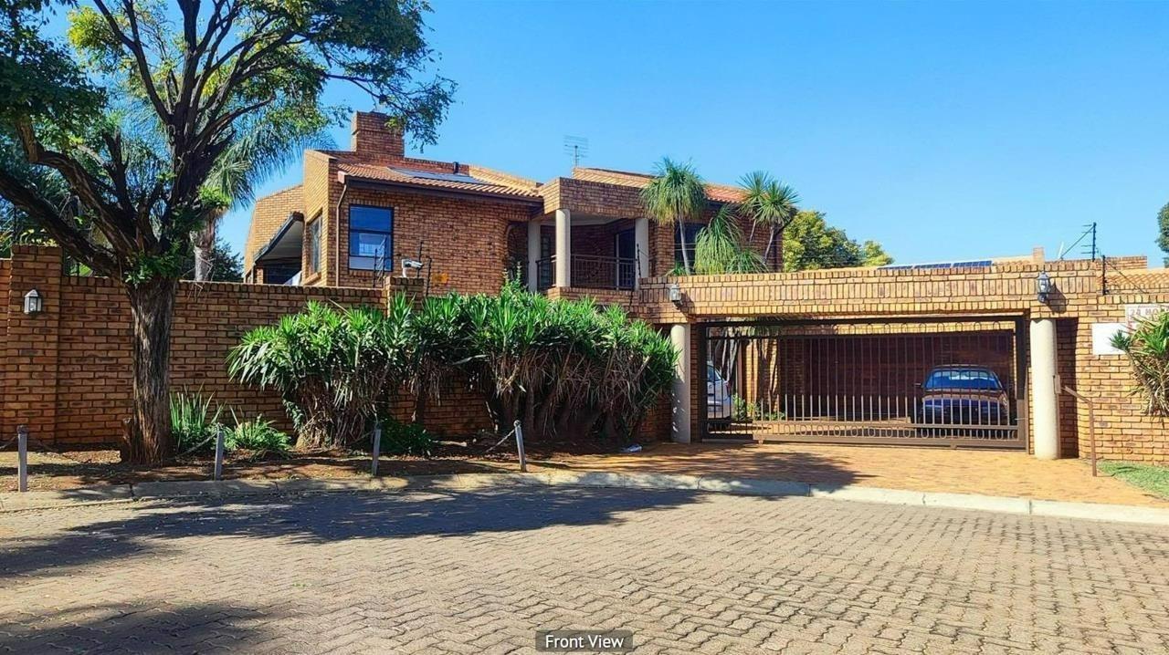 4 Bedroom House in Meyersdal