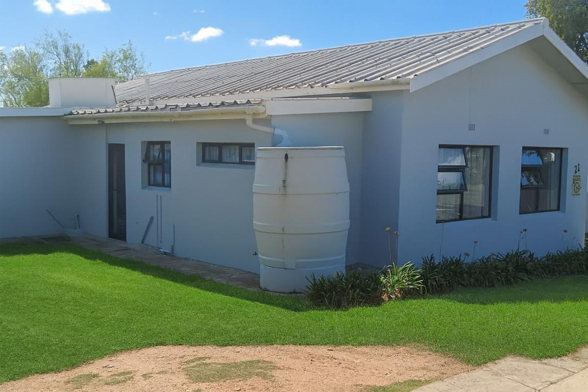 3 Bedroom House in Bredasdorp
