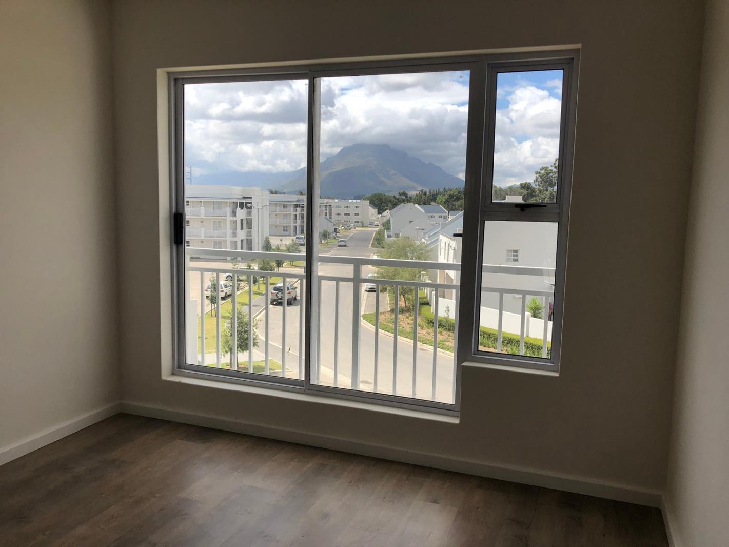 2 Bedroom Flat in Stellenbosch Central