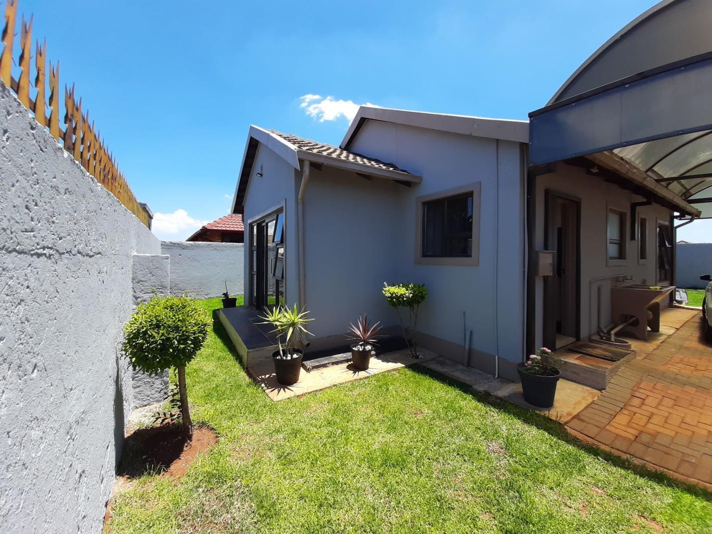 3 Bedroom House in Protea Glen