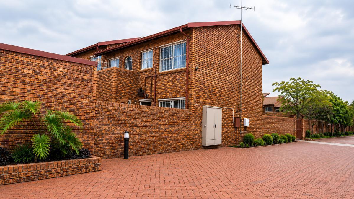 2 Bedroom Townhouse in Buccleuch