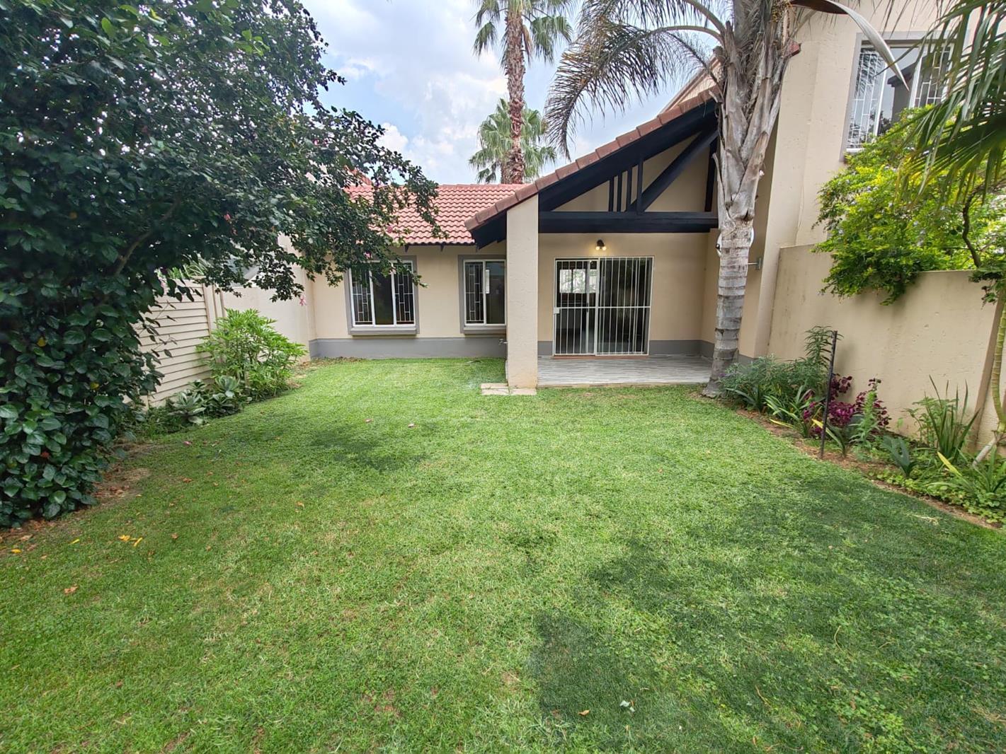2 Bedroom Townhouse in Moreleta Park