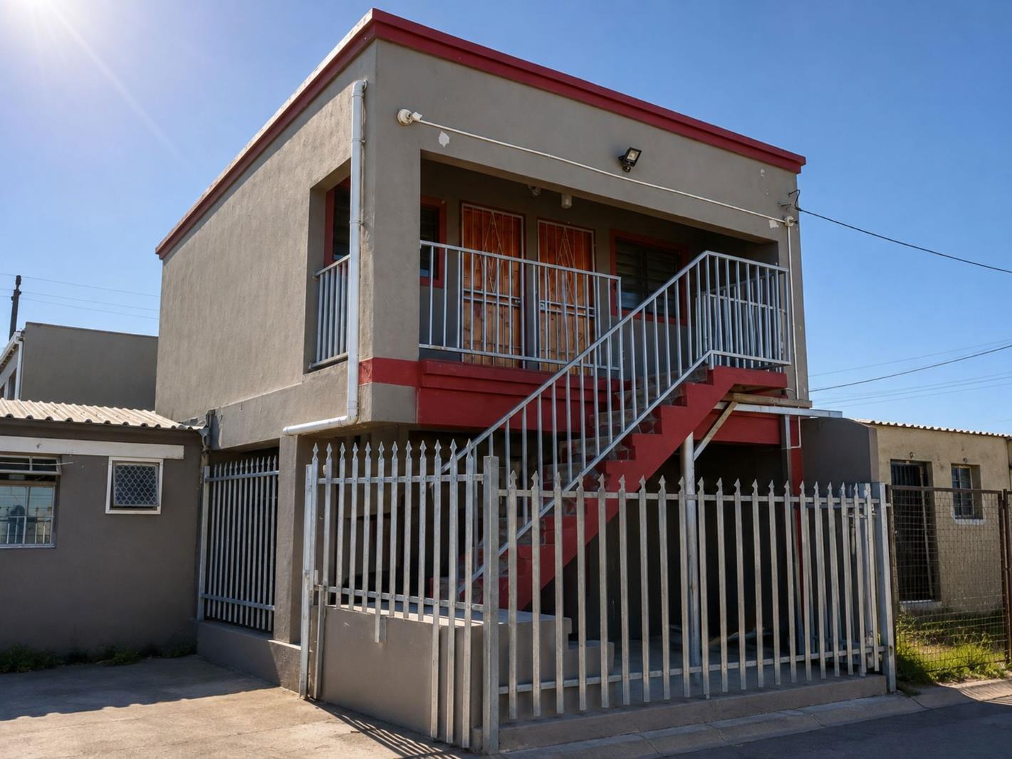 7 Bedroom House in Belmont Park
