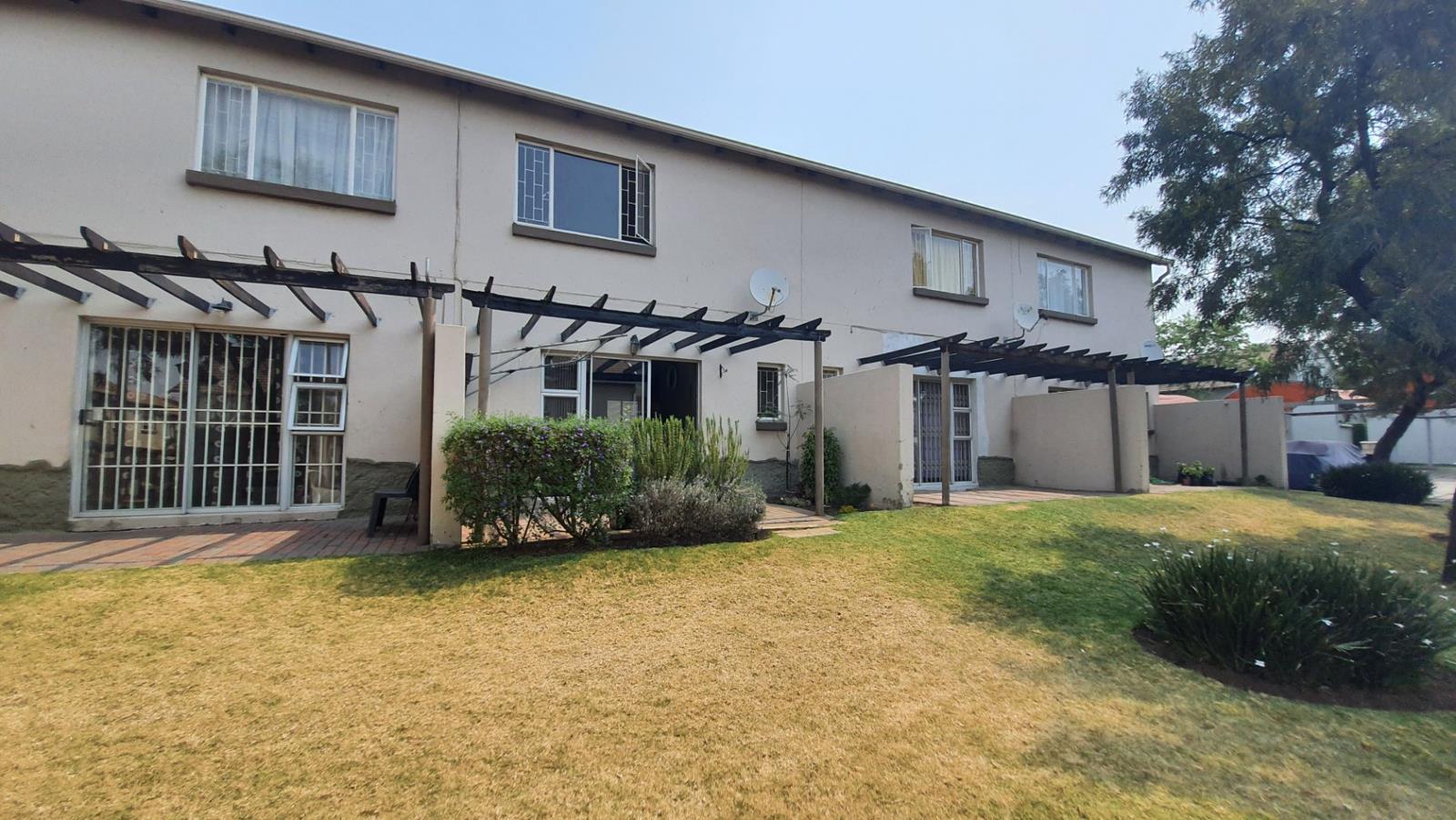 2 Bedroom Townhouse in Greenstone Hill