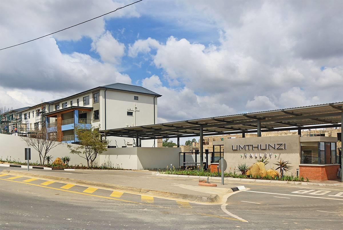 2 Bedroom Apartment in Carlswald Estate