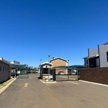 2 Bedroom Townhouse in Protea Glen