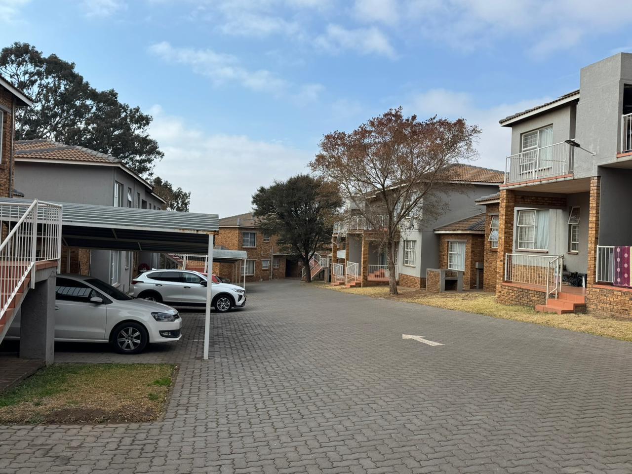 2 Bedroom Apartment in Grobler Park