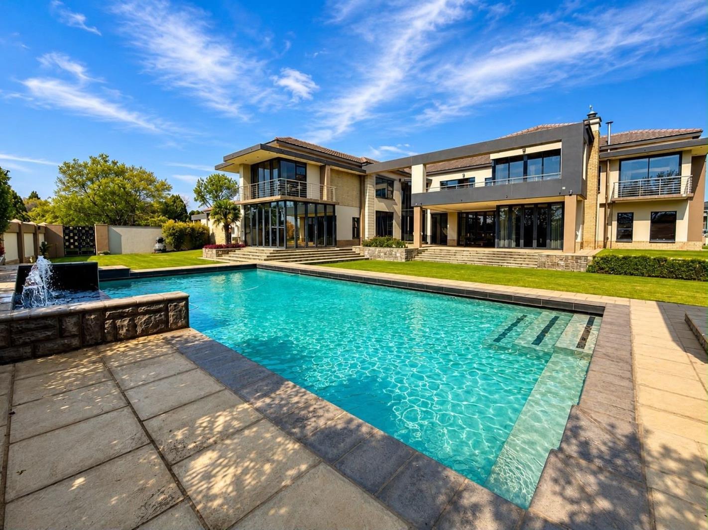 6 Bedroom House in Grimbeek Park