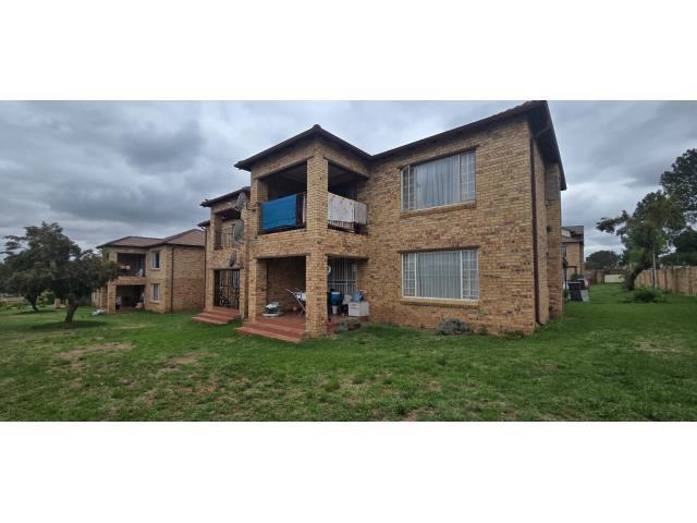 2 Bedroom House in Noordwyk