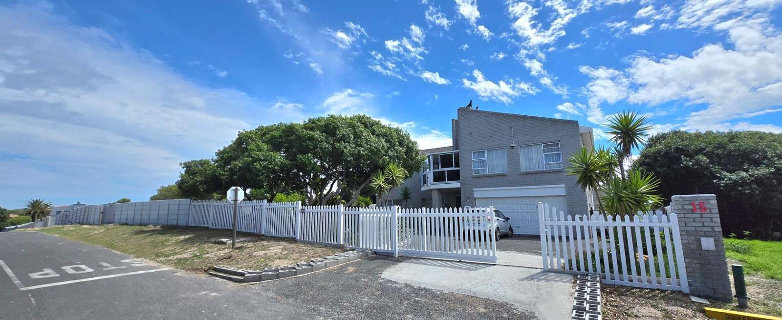 3 Bedroom House in Kleinbaai