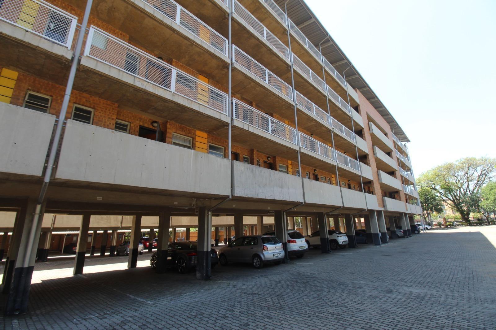 Studio Apartment in Hillcrest
