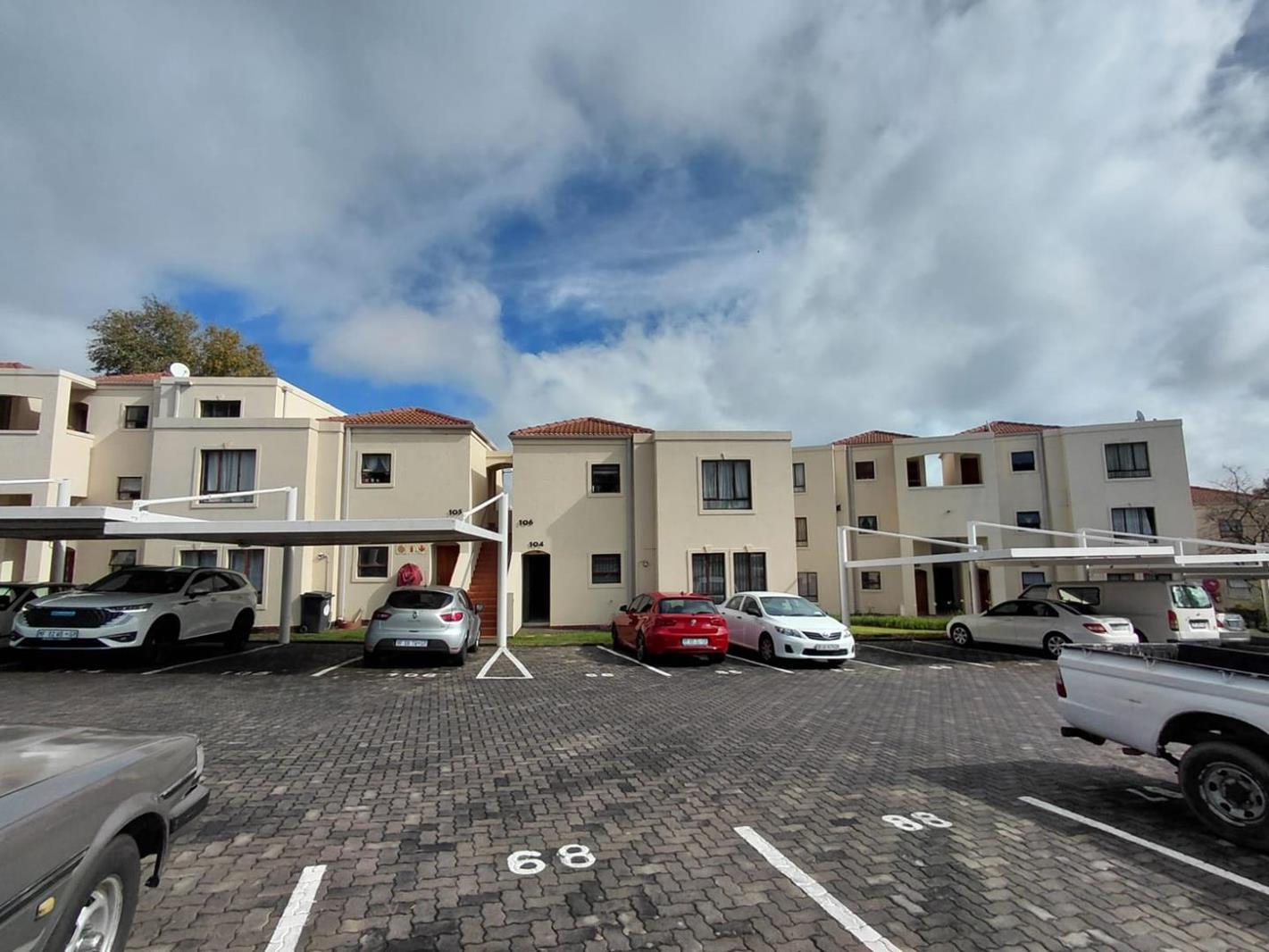 2 Bedroom Apartment in Dainfern