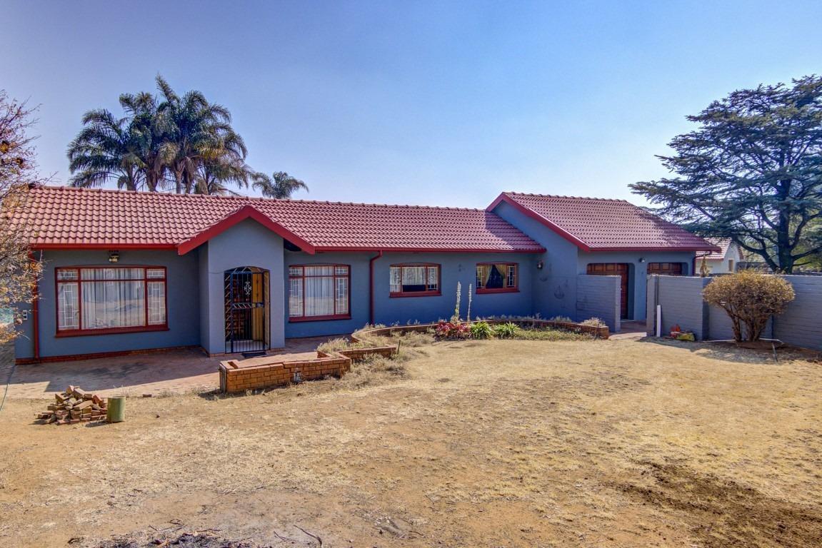 4 Bedroom House in Birchleigh North