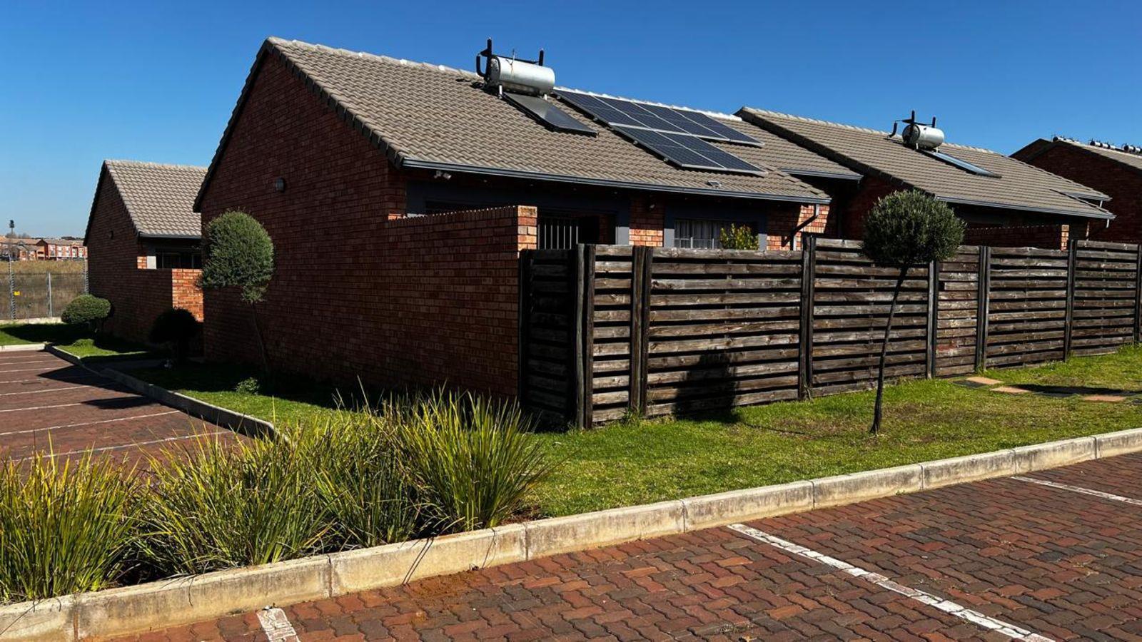 3 Bedroom Townhouse in Noordwyk