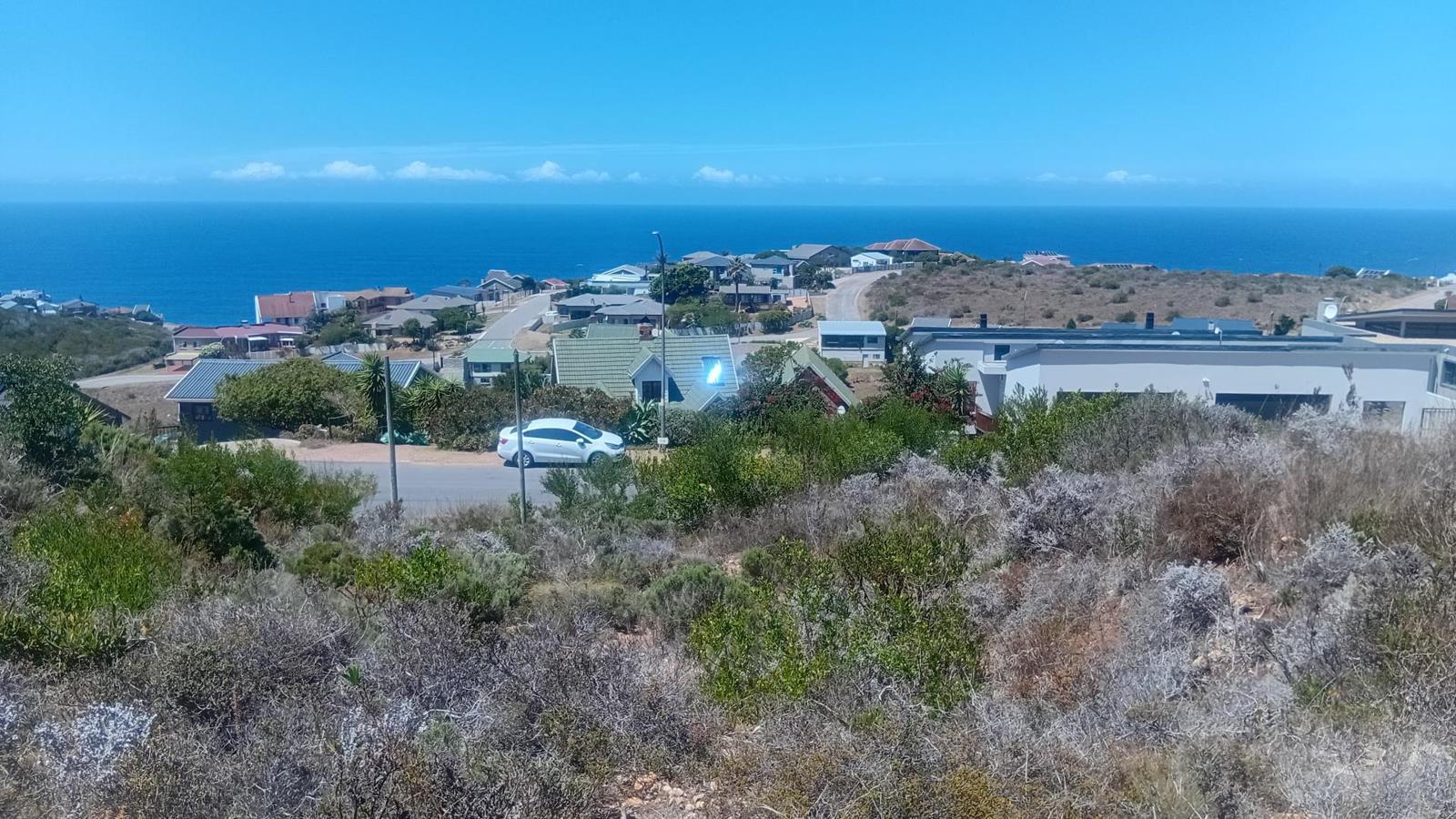 1 198 m² Land available in Dana Bay