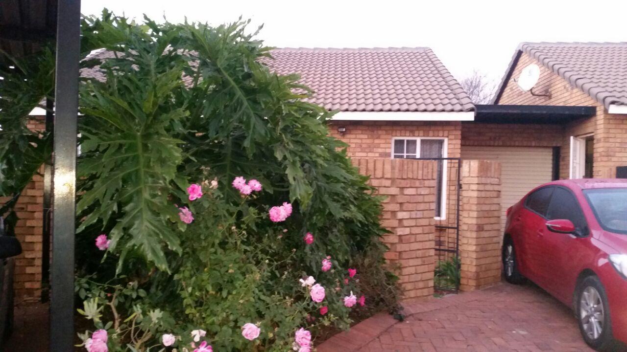 2 Bedroom Townhouse in Highveld