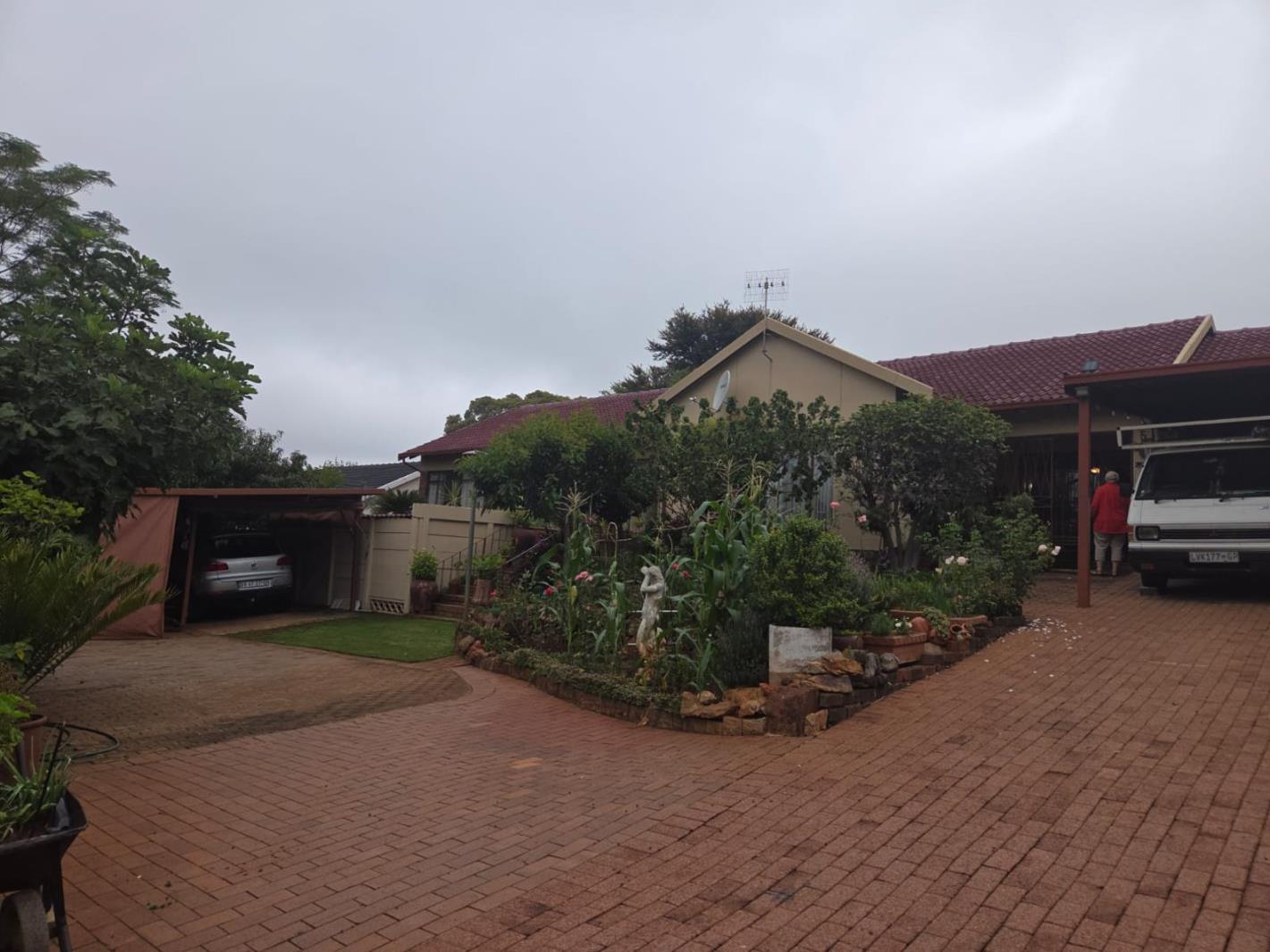 4 Bedroom House in Wilro Park