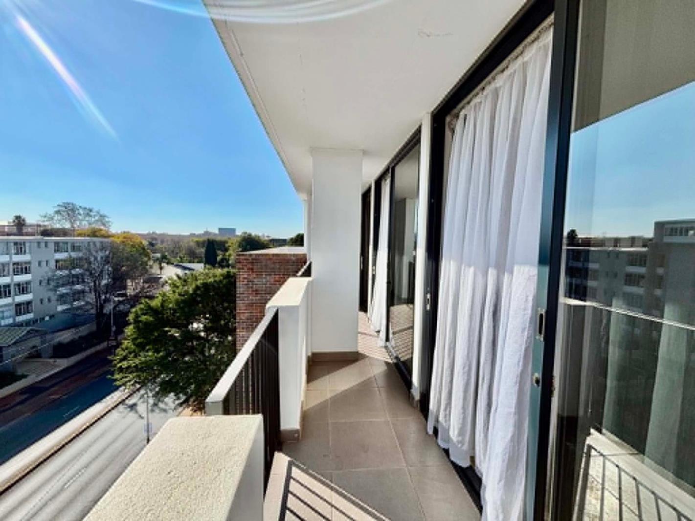 2 Bedroom Apartment in Illovo