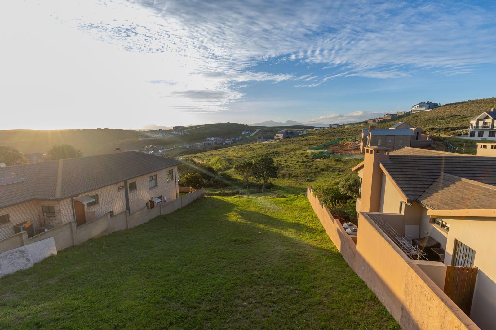 807 m² Land available in Monte Christo