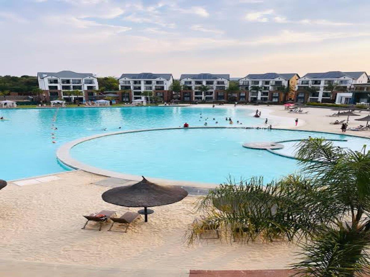 2 Bedroom Apartment in Willow Park Manor